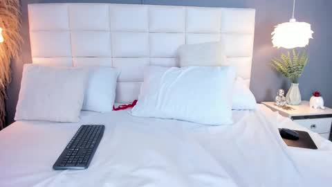 A N A S T A S I A online show from October 2025 05:51:02 PM