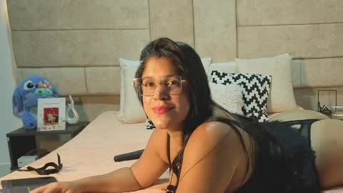 Snapshot of anastasiava18 chatting on April 2026 02:05:02 AM Anastasia Vidal online show from April 2026 02:05:02 AM