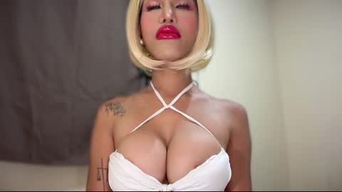 anawalters online show from February 2026 11:28:02 AM