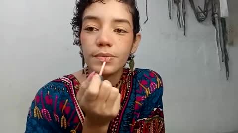 Angel online show from December 2025 08:13:02 PM