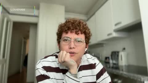 Snapshot of anddres_boss chatting on April 2026 02:24:01 PM Tell Me ANDRESS ----- online show from April 2026 02:24:01 PM