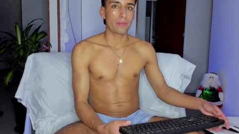 Snapshot of ander_012 chatting on December 2024 11:13:02 PM Ander Arias online show from December 2024 11:13:02 PM