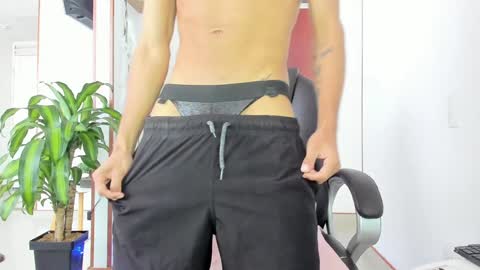 Snapshot of ander_012 chatting on January 2025 09:21:01 PM Ander Arias online show from January 2025 09:21:01 PM