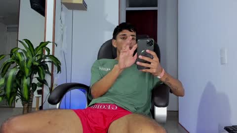 Snapshot of ander_012 chatting on January 2025 12:38:01 AM Ander Arias online show from January 2025 12:38:01 AM