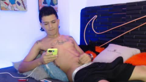 andersonZ98 online show from October 2025 02:59:01 AM