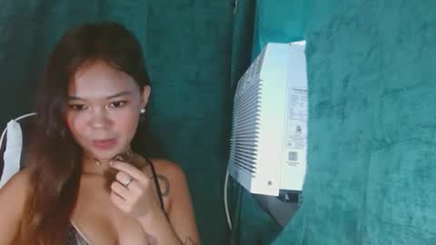 Snapshot of andiaprecious_ chatting on April 2026 05:29:02 AM andiaprecious_ online show from April 2026 05:29:02 AM