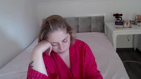 Snapshot of andorphina chatting on November 2025 09:19:02 AM Andorphin online show from November 2025 09:19:02 AM