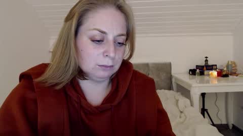 Snapshot of andorphina chatting on November 2025 10:20:02 PM Andorphin online show from November 2025 10:20:02 PM