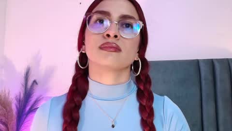 Andra Cyrus online show from October 2025 05:54:02 PM