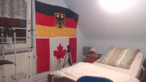 Andre online show from December 2024 09:17:01 PM