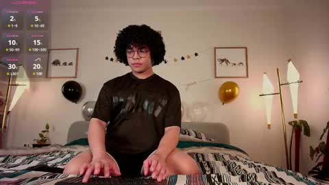 Snapshot of andre_cole chatting on January 2025 03:02:02 AM Andre Cole online show from January 2025 03:02:02 AM