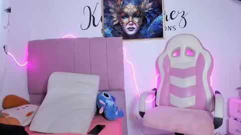 andre_lezcano online show from June 2026 07:04:02 PM