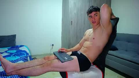 Snapshot of andre_parker chatting on April 2026 12:02:02 AM Andre Parker online show from April 2026 12:02:02 AM