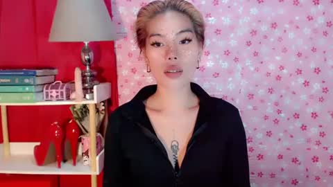 Snapshot of andrea06121998 chatting on October 2025 11:39:02 AM andrea06121998 online show from October 2025 11:39:02 AM