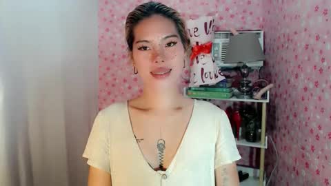 Snapshot of andrea06121998 chatting on November 2025 10:18:02 AM andrea06121998 online show from November 2025 10:18:02 AM