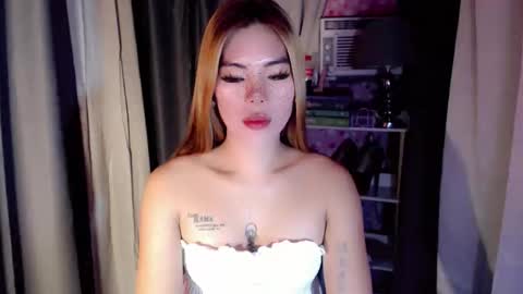 andrea06121998 online show from February 2026 07:34:01 AM