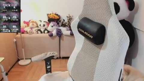 Snapshot of andrea_bonnie chatting on March 2026 11:20:01 PM andrea_bonnie online show from March 2026 11:20:01 PM