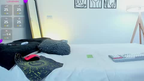 Andrea Cherry online show from February 2026 11:53:01 AM