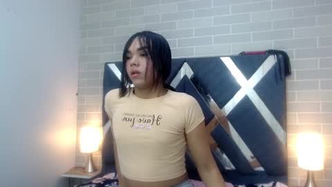 Snapshot of andrea_gill_ chatting on January 2025 11:35:01 AM Andres Gil online show from January 2025 11:35:01 AM