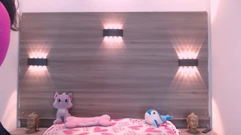 Snapshot of andrea_gill_ chatting on March 2026 04:55:02 PM Andres Gil online show from March 2026 04:55:02 PM