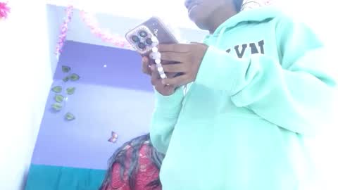 Snapshot of andrea_lopezcm chatting on November 2025 11:32:02 AM ANDREA LOPEZ online show from November 2025 11:32:02 AM