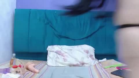 Snapshot of andrea_lopezcm chatting on November 2025 11:37:02 PM ANDREA LOPEZ online show from November 2025 11:37:02 PM