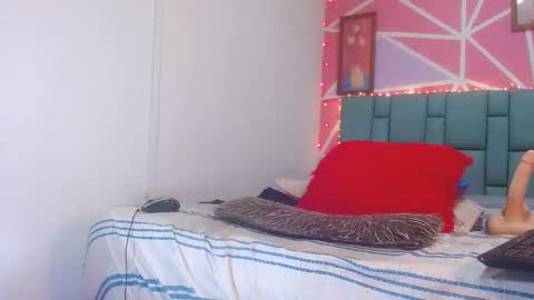 Snapshot of andrea_ospina1 chatting on January 2025 04:08:01 PM andrea ospina1 online show from January 2025 04:08:01 PM