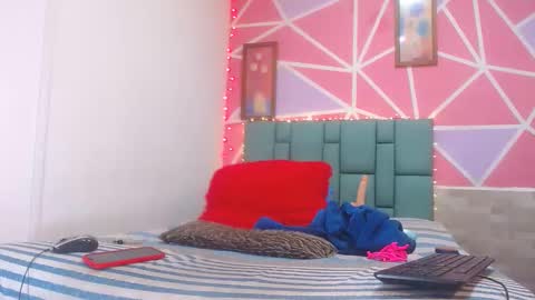 Snapshot of andrea_ospina1 chatting on January 2025 12:25:02 PM andrea ospina1 online show from January 2025 12:25:02 PM