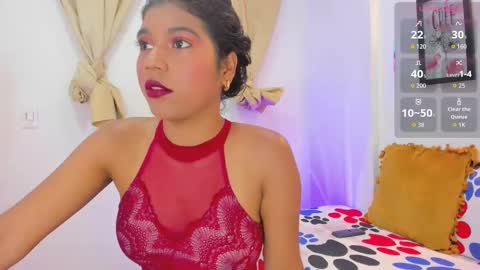 Andrea online show from September 2025 12:43:01 PM