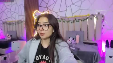 andrea_tay1 online show from July 2026 11:52:02 AM