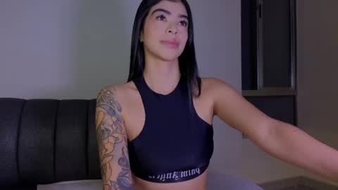 Snapshot of andrea_torres_ chatting on July 2026 01:34:02 AM online show from July 2026 01:34:02 AM