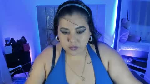 andreaakinky online show from November 2025 08:31:02 AM