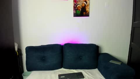 Snapshot of andreaandkarina chatting on September 2025 05:58:01 PM Andrea  Karina online show from September 2025 05:58:01 PM