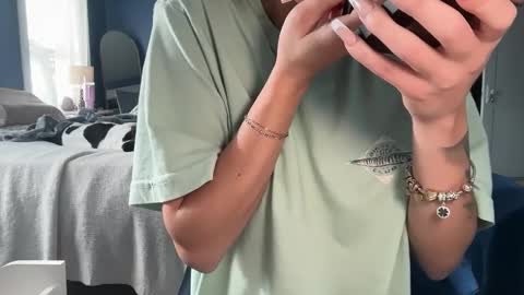 Andrea Elizabeth online show from September 2025 01:12:01 PM