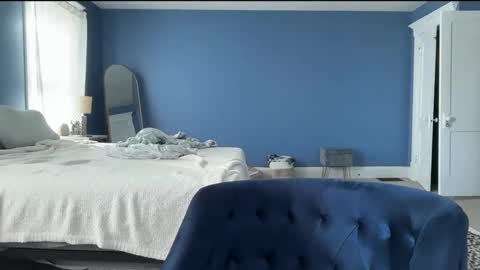 Andrea Elizabeth online show from October 2025 02:24:02 PM