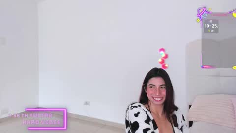 Snapshot of andreandtatty chatting on March 2026 09:43:01 PM Hi im Tatty Heaven online show from March 2026 09:43:01 PM