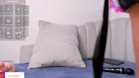 Andrea online show from January 2025 04:41:01 PM