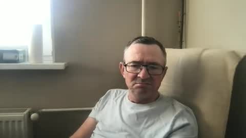 andreass60 online show from October 2025 07:43:01 AM