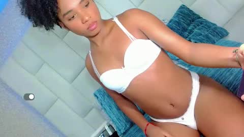 Snapshot of andreayano chatting on September 2025 11:27:02 PM andreayano online show from September 2025 11:27:02 PM