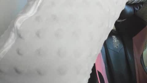 andrees_s online show from November 2025 07:01:02 PM