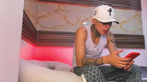 andrees_s online show from January 2026 02:04:01 AM