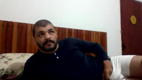 andreloko123 online show from September 2025 03:12:01 AM