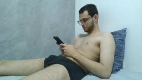 andres129494 online show from April 2026 01:52:01 AM