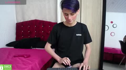 Snapshot of andres992563 chatting on January 2025 03:44:01 PM Alann online show from January 2025 03:44:01 PM