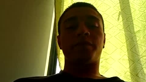Snapshot of andres99gomez chatting on July 2026 06:43:02 PM DrewDogg online show from July 2026 06:43:02 PM