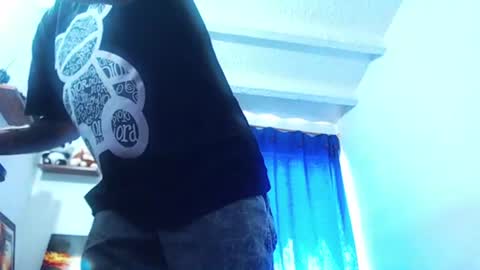 Snapshot of andres_cond chatting on June 2026 04:38:02 PM Andrs o online show from June 2026 04:38:02 PM