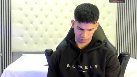 andres_stud online show from March 2026 03:32:01 AM