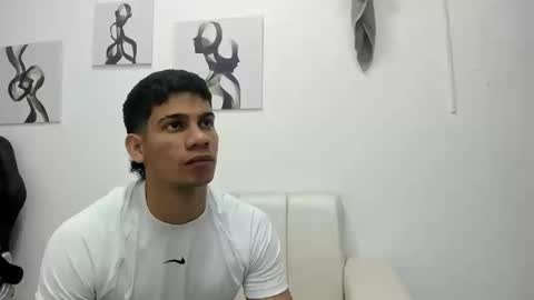 ANDRES  online show from September 2025 04:25:01 AM