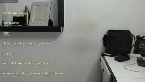 Snapshot of andrescoll25 chatting on March 2026 01:43:02 AM andrescoll25 online show from March 2026 01:43:02 AM