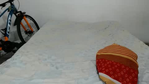 Snapshot of andresfern chatting on April 2026 08:06:02 PM ANDRES online show from April 2026 08:06:02 PM